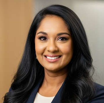 Krista-Lee-Lookit-Profile-Shot